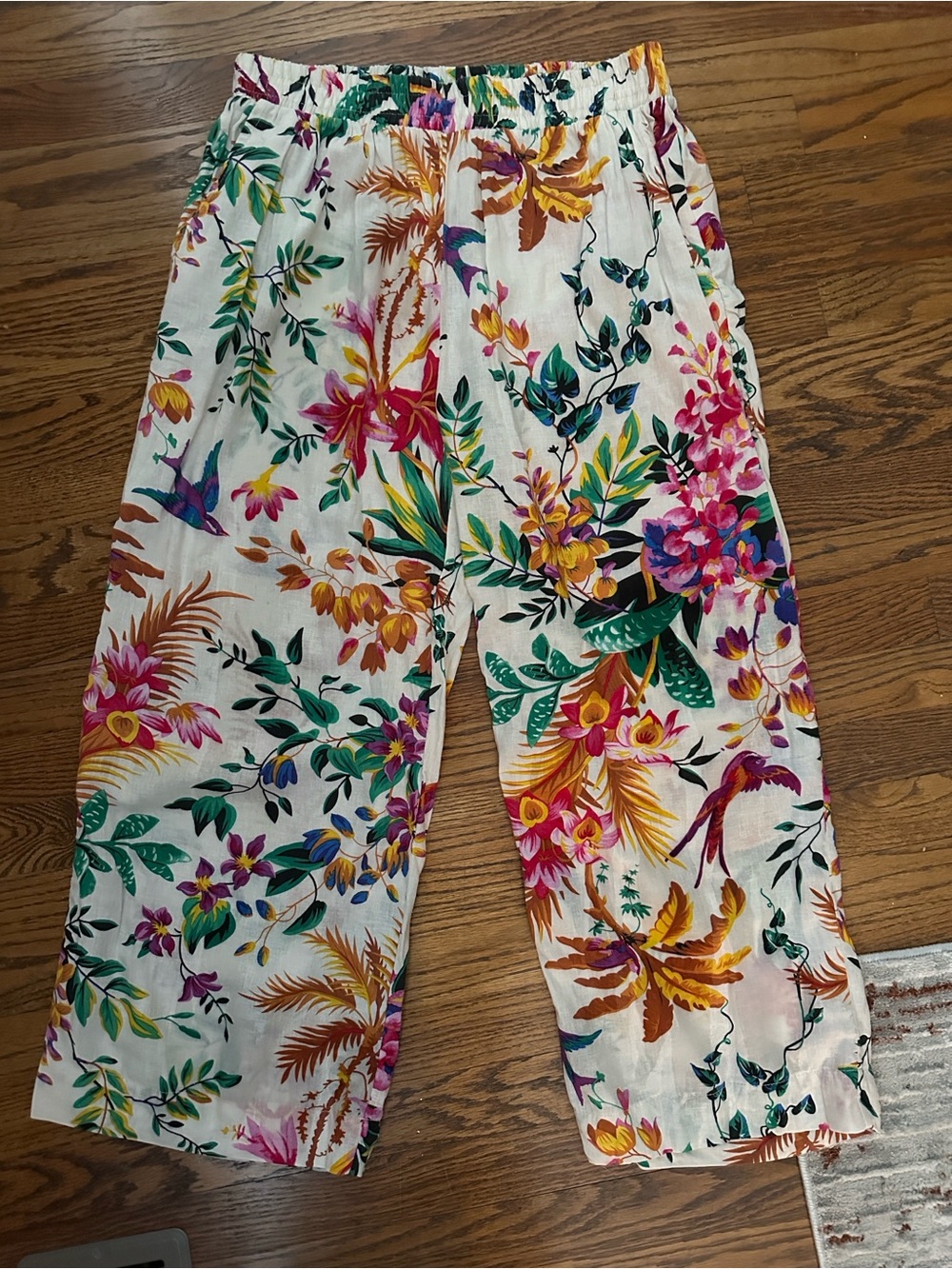 RACHEL Rachel Roy Cream Wide-Leg Floral Print Pants - like new!